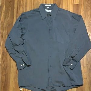 Etienne Aigner 16.5 32/33 Grey Button Down